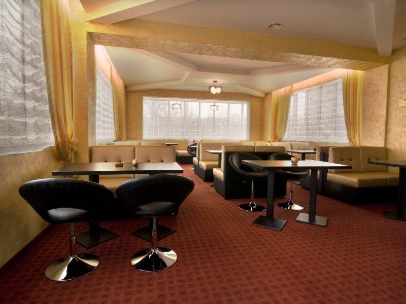 ホテル Inter Business ブカレスト エクステリア 写真